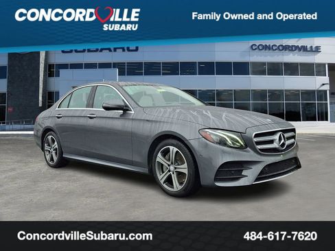 Used 2017 Mercedes-Benz E 300 4MATIC image 1