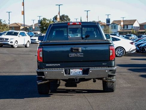Used 2018 GMC Sierra 1500 SLT AWD/4WD image 4