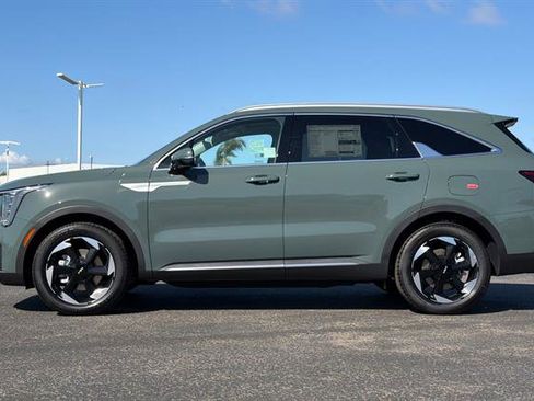 New 2026 Kia Sorento EX image 14