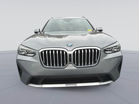 Used 2023 BMW X3 xDrive30i w/ Premium Package image 4