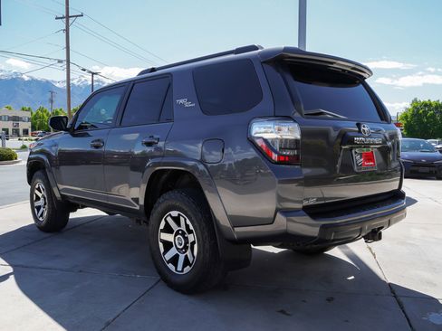Used 2023 Toyota 4Runner TRD Off-Road AWD/4WD image 6