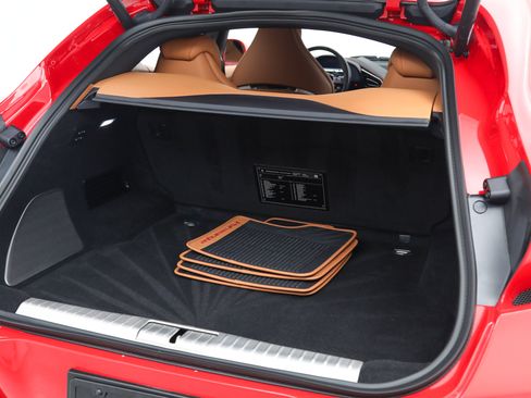 Certified 2026 Ferrari Purosangue AWD/4WD image 41
