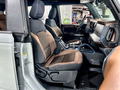 Used 2022 Ford Bronco Outer Banks image 26