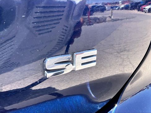 Used 2024 Mitsubishi Outlander SE AWD/4WD image 10