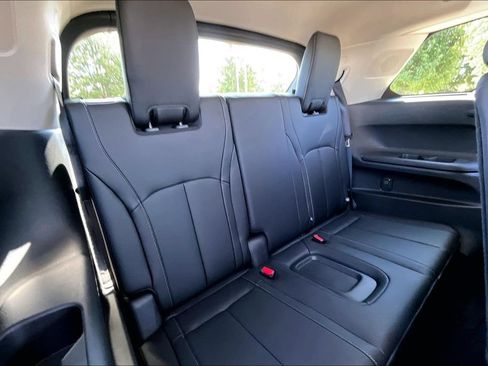 Certified 2027 INFINITI QX60 Luxe w/ Cargo Package AWD/4WD image 33