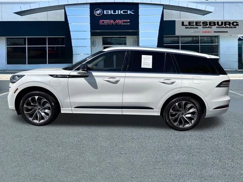 Used 2021 Lincoln Aviator Grand Touring w/ Elements Package Plus AWD/4WD image 4