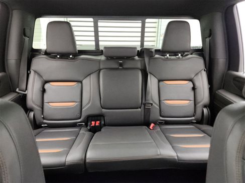 Used 2024 GMC Sierra 3500 AT4 w/ AT4 Premium Plus Package image 12