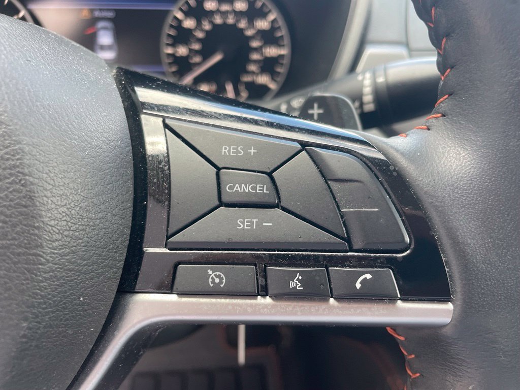 Used 2024 Nissan Altima 2.5 SR FWD image 9