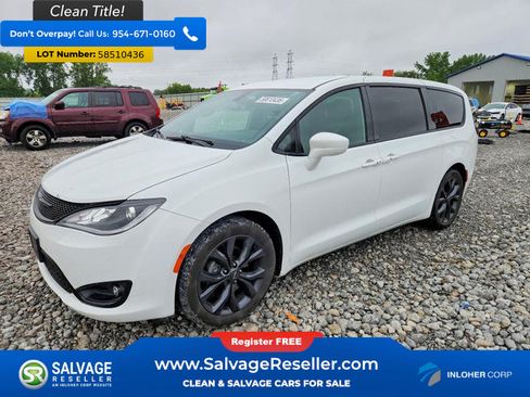 Used 2018 Chrysler Pacifica Touring Plus w/ S Appearance Package FWD image 1