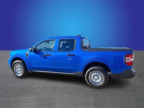 Used 2025 Ford Maverick XL w/ Equipment Group 102A image 6