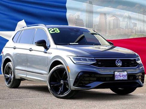 Used 2023 Volkswagen Tiguan SE R-Line image 1