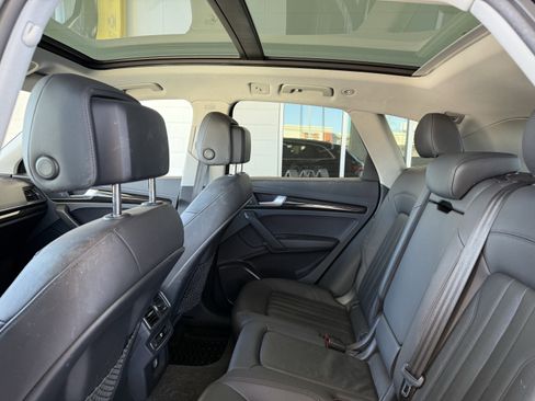 Used 2018 Audi Q5 2.0T Premium Plus w/ Premium Plus Package image 13