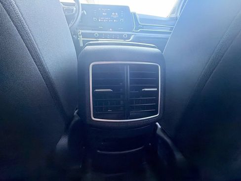 Used 2024 Kia Sportage LX AWD/4WD image 22