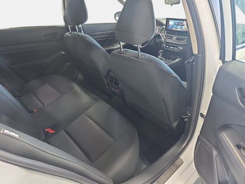 New 2026 Nissan Altima 2.5 SV w/ SV Special Edition Package FWD image 11