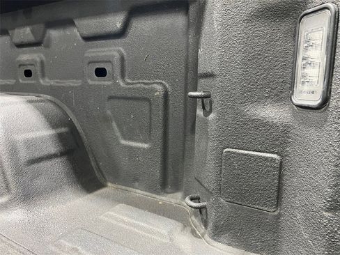 Used 2020 Chevrolet Silverado 1500 RST image 6