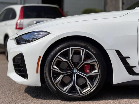 Used 2023 BMW 430i Gran Coupe xDrive w/ M Sport Package AWD/4WD image 11