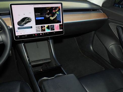 Used 2020 Tesla Model 3 Long Range AWD/4WD image 21