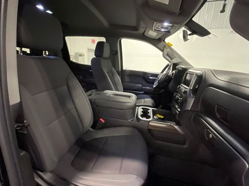 Used 2020 Chevrolet Silverado 1500 LT Trail Boss image 28