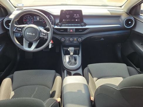 Used 2024 Kia Forte LXS FWD image 14