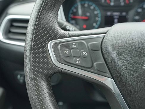 Used 2019 Chevrolet Equinox LS FWD image 29