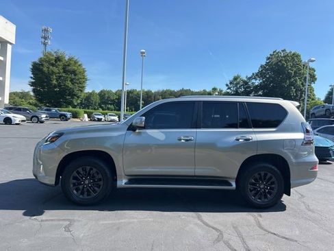 Used 2021 Lexus GX 460 Premium w/ Premium Package AWD/4WD image 12