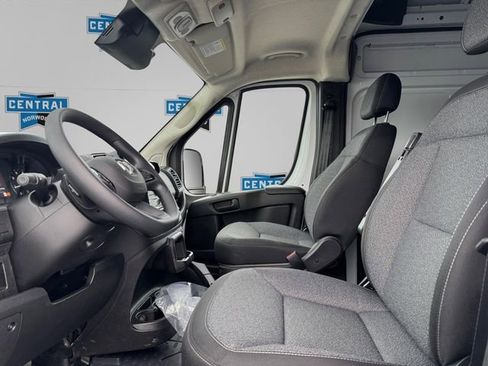 Used 2025 RAM ProMaster 2500 w/ Power Group image 10