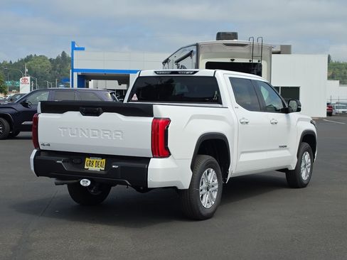New 2026 Toyota Tundra SR5 w/ SR5 Premium Package AWD/4WD image 5