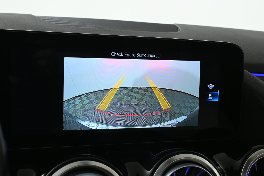 Certified 2023 Mercedes-Benz GLA 250 4MATIC image 23