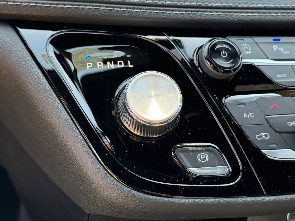 New 2026 Chrysler Pacifica Select w/ S Appearance Package FWD image 22