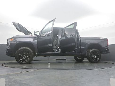 Used 2022 Chevrolet Silverado 1500 Custom Trail Boss w/ LPO, Dark Essentials Package AWD/4WD image 55