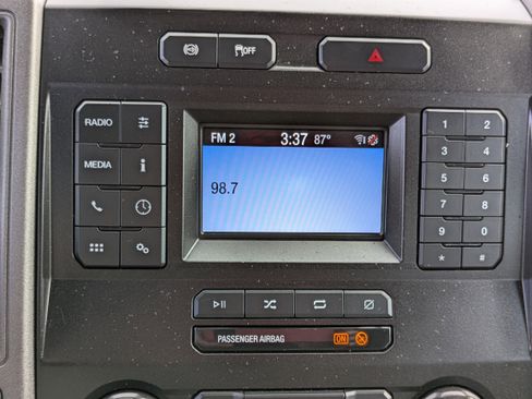 Used 2021 Ford F350 XL w/ Power Equipment Group image 19