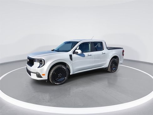 New 2026 Ford Maverick Lobo image 4