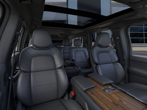 New 2023 Lincoln Navigator L Reserve image 10