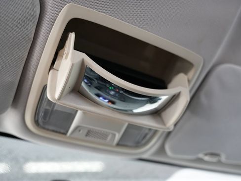 Used 2015 Honda CR-V LX image 43