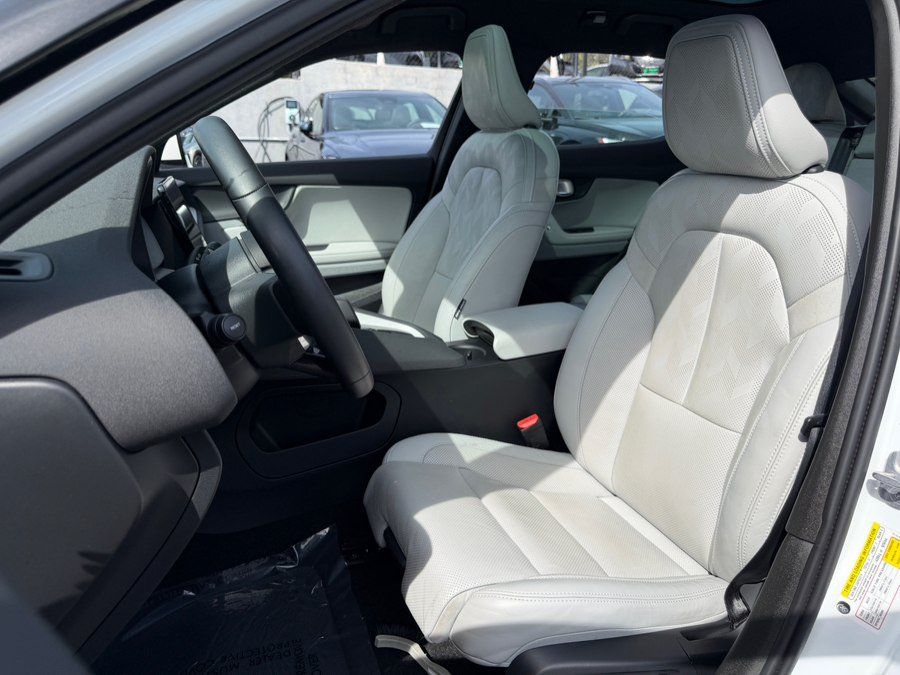 Used 2024 Polestar Polestar 2 AWD/4WD image 16