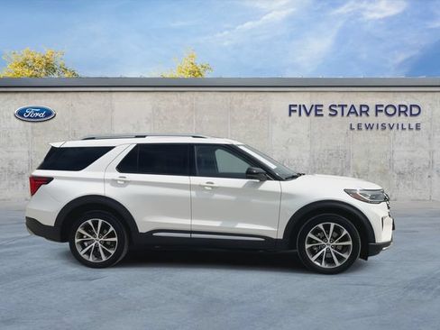 Certified 2025 Ford Explorer Platinum AWD/4WD image 9
