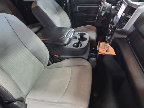Used 2024 RAM 2500 Big Horn image 10