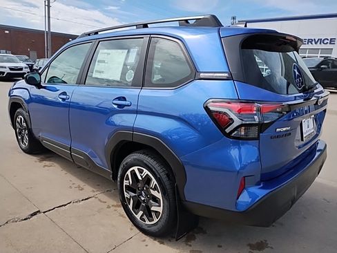 New 2026 Subaru Forester AWD/4WD image 9