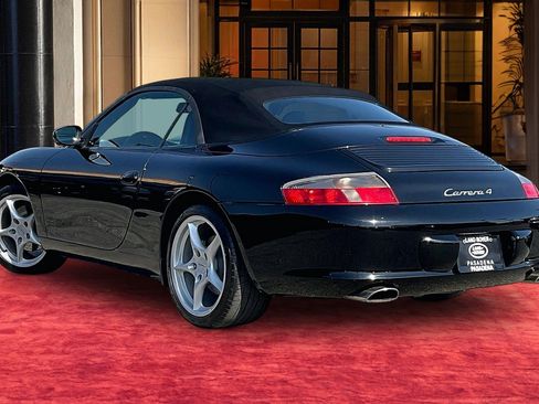 Used 2003 Porsche 911 Cabriolet image 10