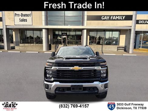 Used 2024 Chevrolet Silverado 2500 LT w/ Texas Edition image 2