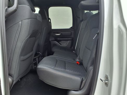 New 2026 RAM 1500 Express image 7