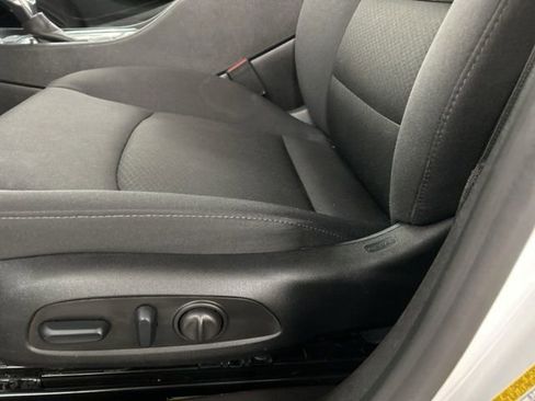 Used 2024 Chevrolet Malibu LT w/ Sport Edition FWD image 7