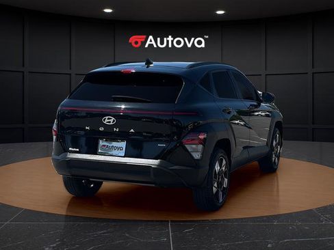 Used 2024 Hyundai Kona SEL AWD/4WD image 5