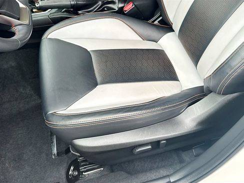 Certified 2023 Subaru Crosstrek 2.5i Limited AWD/4WD image 18
