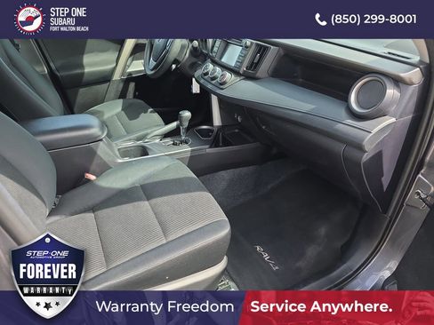 Used 2016 Toyota RAV4 LE image 32
