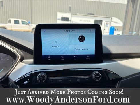 Used 2021 Ford Escape SE w/ Convenience Package FWD image 10