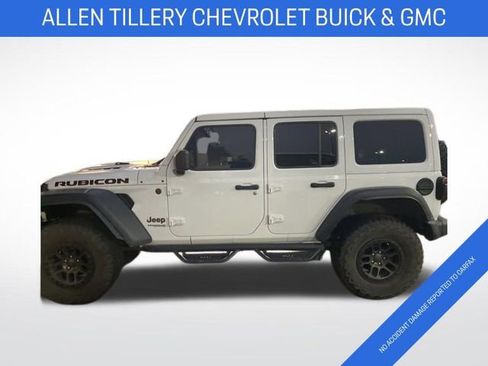 Used 2022 Jeep Wrangler Unlimited Rubicon w/ Xtreme Recon 35" Tire Package image 4