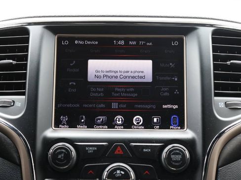 Used 2017 Jeep Grand Cherokee Laredo w/ Quick Order Package 23E AWD/4WD image 20