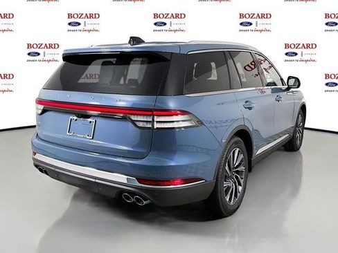 New 2026 Lincoln Aviator 2WD image 8