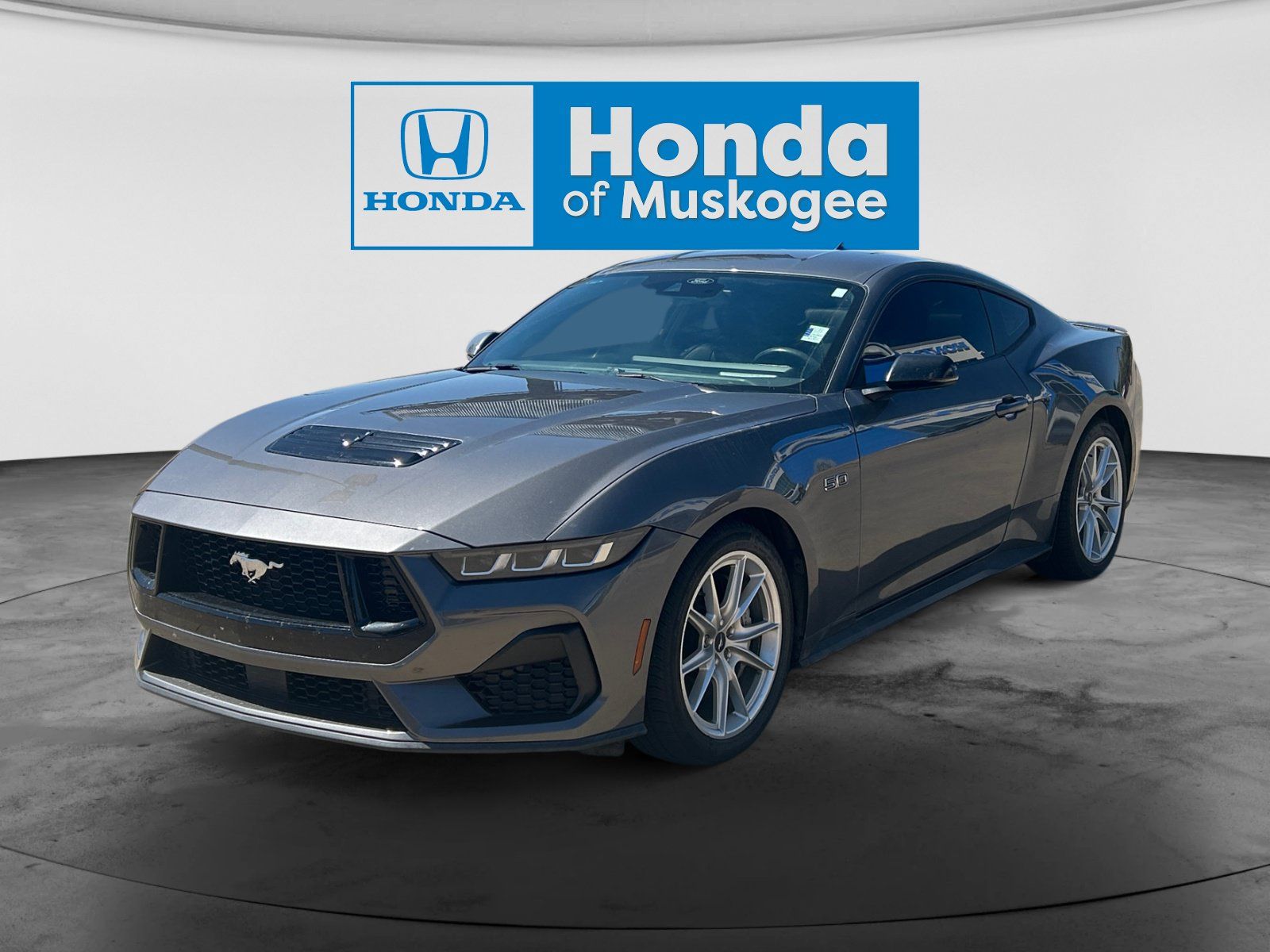 Used 2025 Ford Mustang GT Premium RWD image 1